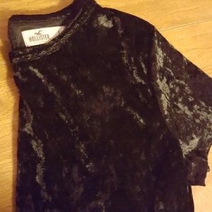 Hollister black velvet crop shirt